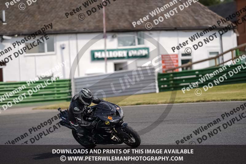 enduro digital images;event digital images;eventdigitalimages;mallory park;mallory park photographs;mallory park trackday;mallory park trackday photographs;no limits trackdays;peter wileman photography;racing digital images;trackday digital images;trackday photos